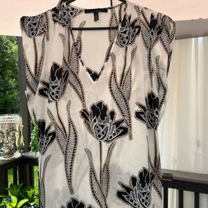 White House Black Market Black and Cream Floral Blouse
